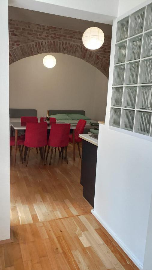 Cozynite Premium Apartment Stadthalle Viena Exterior foto